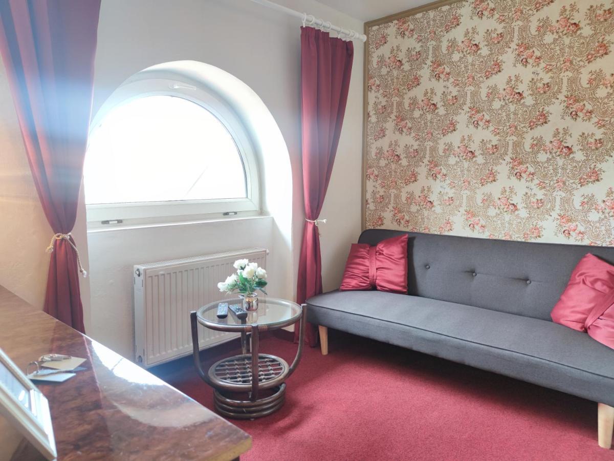 Hotel Dejmalik Litoměřice المظهر الخارجي الصورة