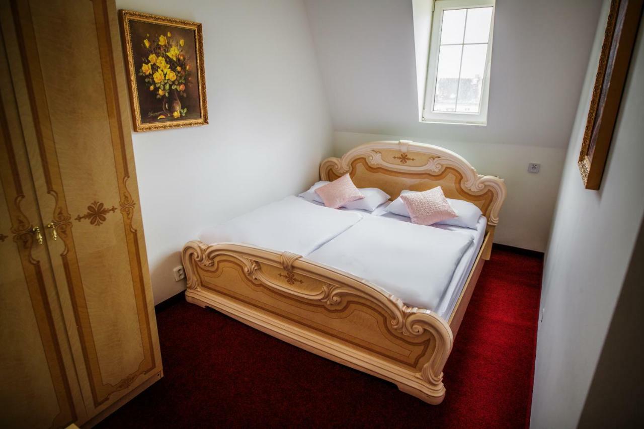 Hotel Dejmalik Litoměřice المظهر الخارجي الصورة